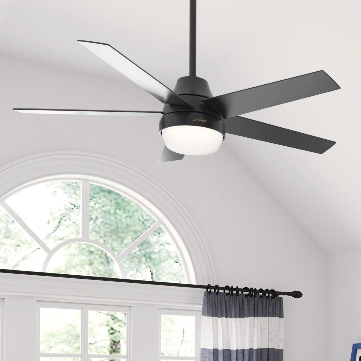 Aerodyne Indoor Smart Fan with LED Light 52 inch with Remote 97 Aerodyne Indoor Smart Fan with LED Light 52 inch with Remote