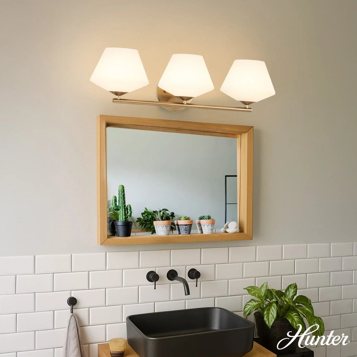 Celestial Valley 3 Light Medium 24 Inch Vanity 4 Celestial Valley 3 Light Medium 24 Inch Vanity