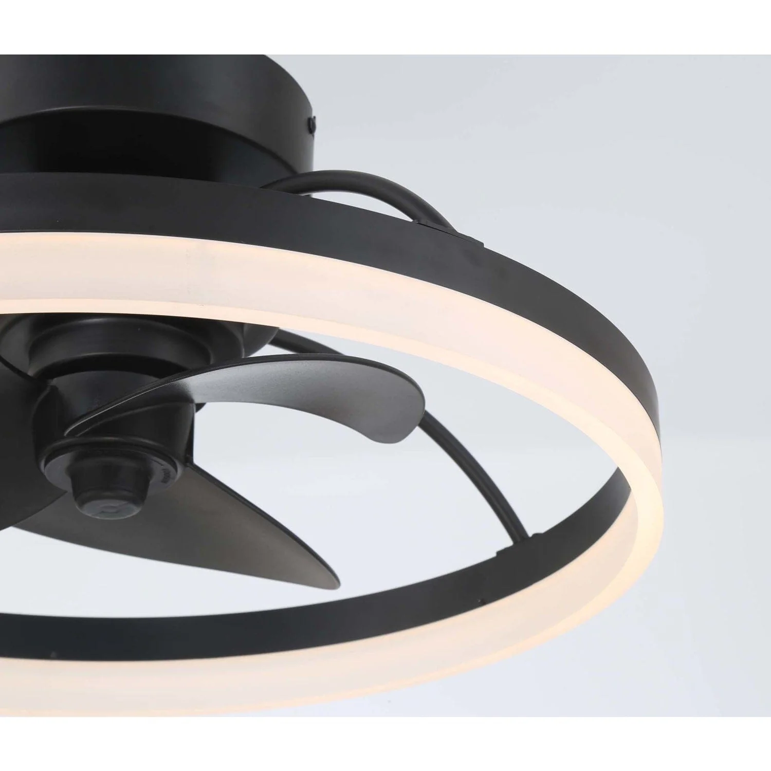 Avel Indoor SureSpeed Low Profile Fandelier 20 inch with Light and Remote 37 Avel Indoor SureSpeed Low Profile Fandelier 20 inch with Light and Remote
